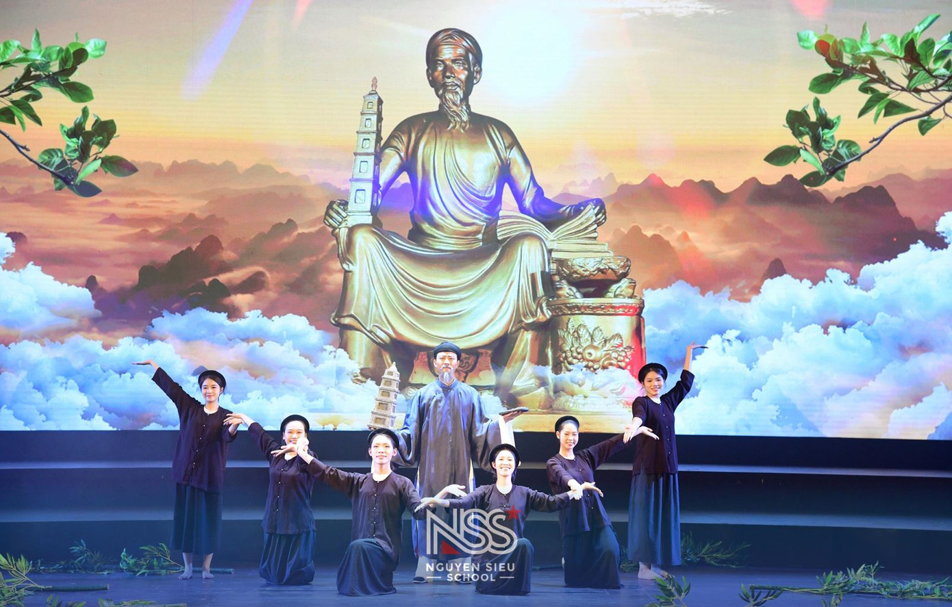 Vở kịch &quot;Tả thanh thiên&quot; giúp tất cả thấu hiểu hơn về tài năng và nhân cách Thần Siêu.