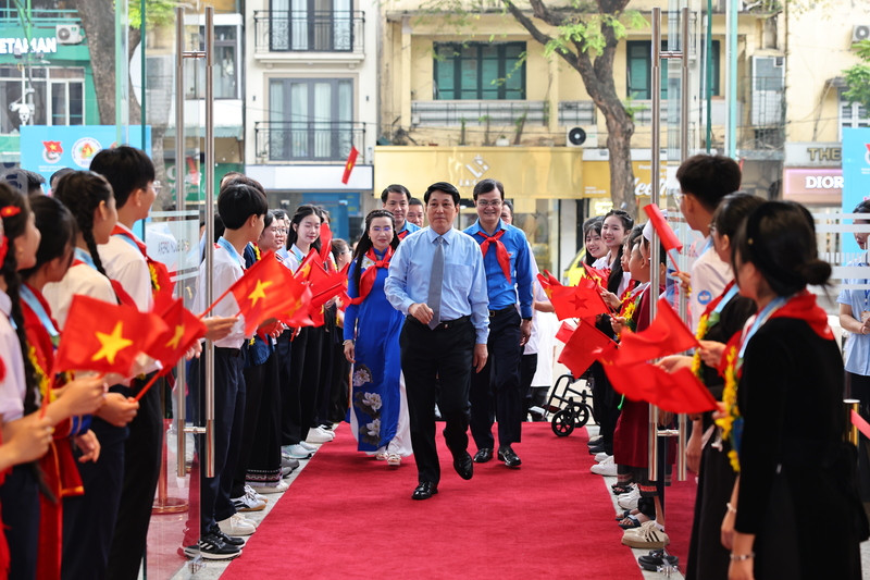 Chủ tịch nước Lương Cường tham dự Đại hội Cháu ngoan Bác Hồ toàn quốc lần thứ X, năm 2025. Chủ tịch nước Lương Cường tham dự Đại hội Cháu ngoan Bác Hồ toàn quốc lần thứ X, năm 2025.