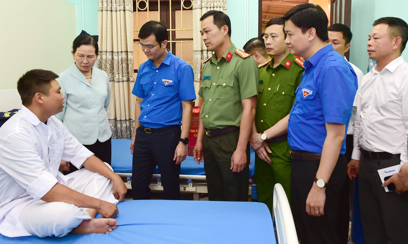 T.Ư Đoàn triển khai nhiều hoạt động ý nghĩa dịp kỷ niệm 76 năm ngày Thương binh Liệt sĩ ảnh 11 T.Ư Đoàn triển khai nhiều hoạt động ý nghĩa dịp kỷ niệm 76 năm ngày Thương binh Liệt sĩ ảnh 11