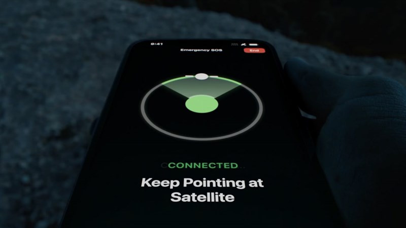 Tính năng SOS khẩn cấp qua vệ tinh hiện đang được Apple cung cấp miễn phí tại một số quốc gia. (Ảnh: iPhone Hacks) Tính năng SOS khẩn cấp qua vệ tinh hiện đang được Apple cung cấp miễn phí tại một số quốc gia. (Ảnh: iPhone Hacks)