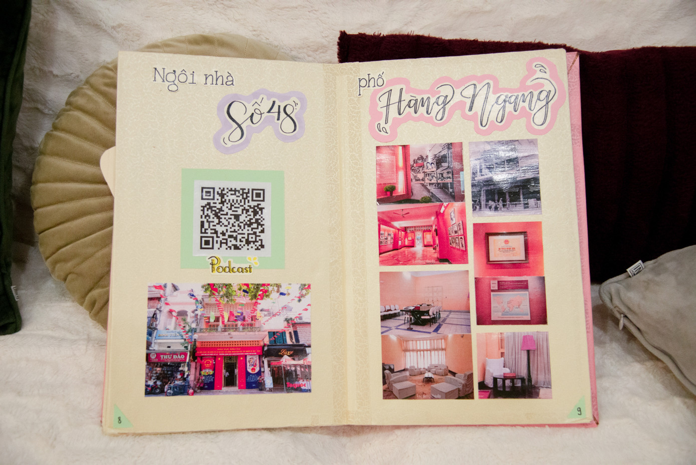 Trang sách giới thiệu ngôi nhà số 48 Hàng Ngang, Hà Nội. Trang sách giới thiệu ngôi nhà số 48 Hàng Ngang, Hà Nội.