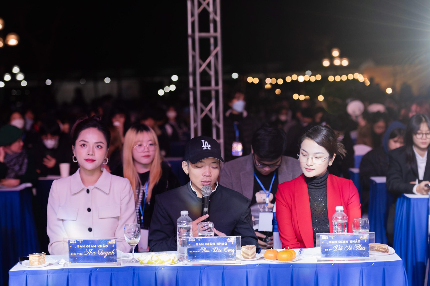 Ban giám khảo gồm diễn viên Thu Quỳnh, dancer Hoa Đức Công, ca sĩ Đỗ Tố Hoa. Ban giám khảo gồm diễn viên Thu Quỳnh, dancer Hoa Đức Công, ca sĩ Đỗ Tố Hoa.