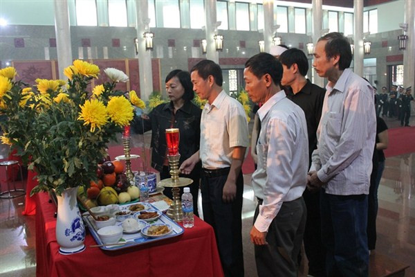 Đau xót tiễn đưa 4 quân nhân hy sinh trong vụ rơi trực thăng ảnh 3