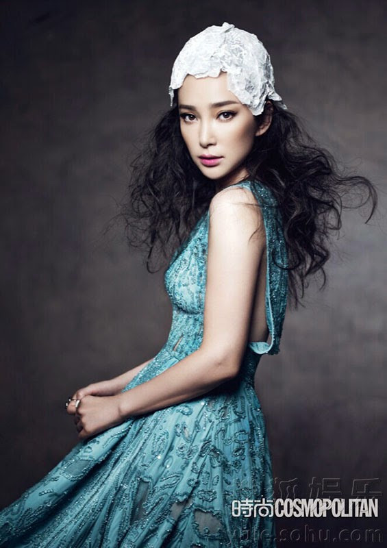 Lý Băng Băng lưng trần tình tứ bên Trần Khôn ảnh 5