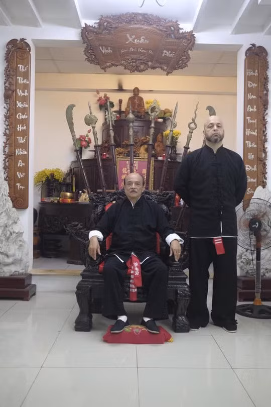 Cao thủ Flores được Vịnh Xuân Nam Anh phong hàm võ sư ảnh 1