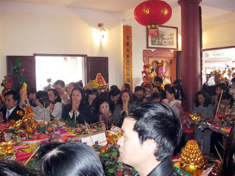 Trong Phủ Tây Hồ