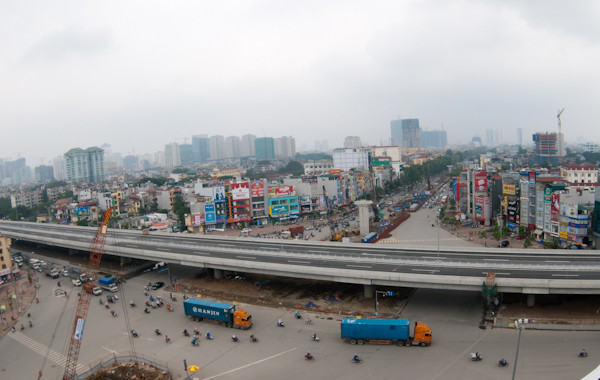 Tại nút giao Khuất Duy Tiến - Thanh Xuân. Tại đây sẽ xuất hiện đường sắt trên cao của Hà Nội