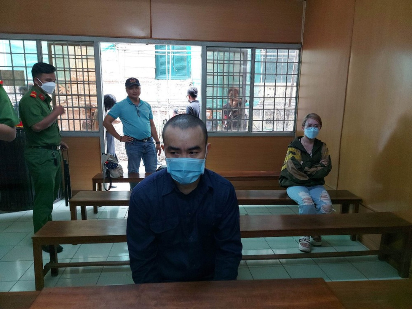 Kháng cáo bất thành, bị cáo Trần Huy phải chấp nhận án tử hình.