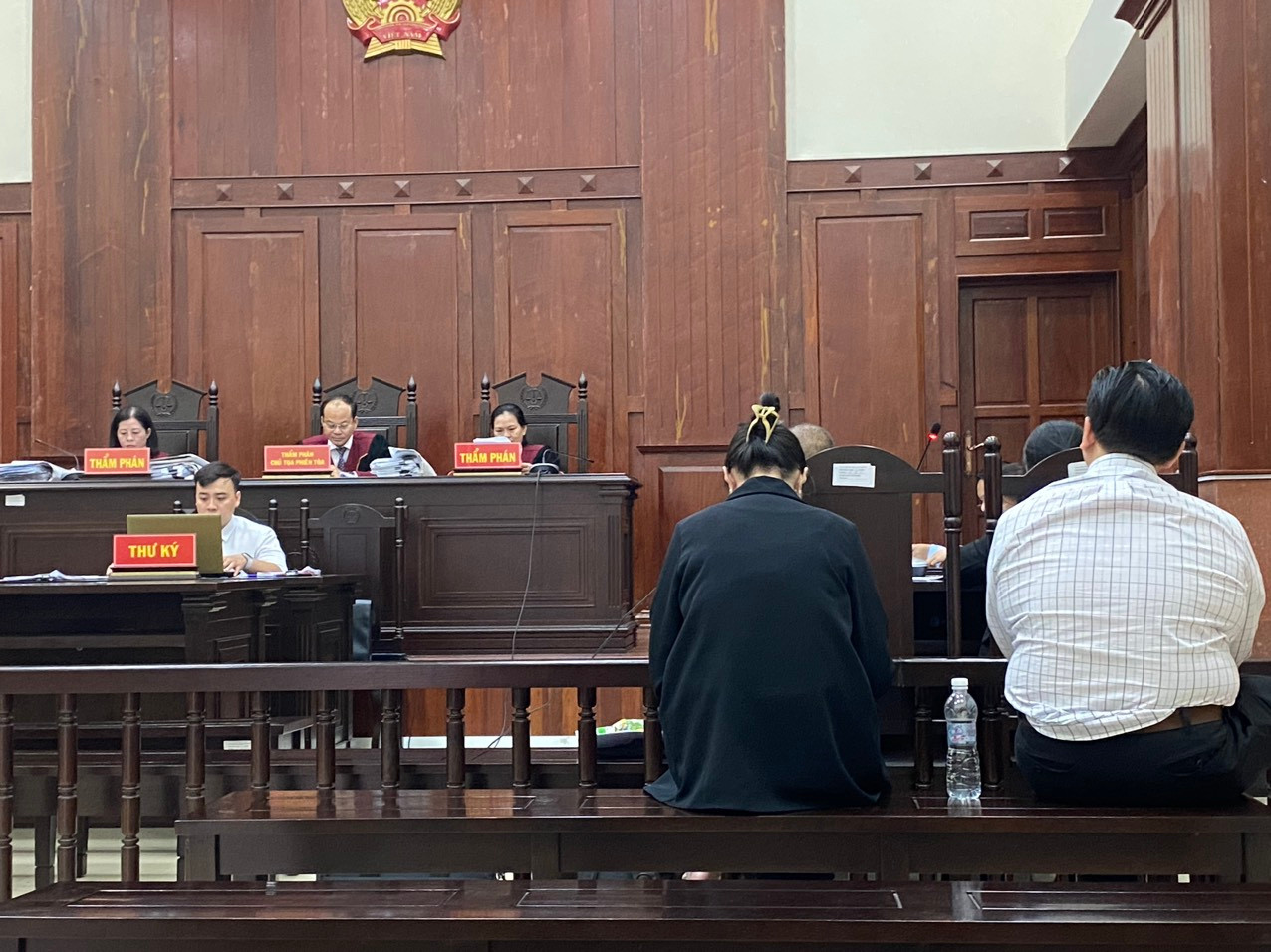 Phiên tòa phúc thẩm chiều 27/6.