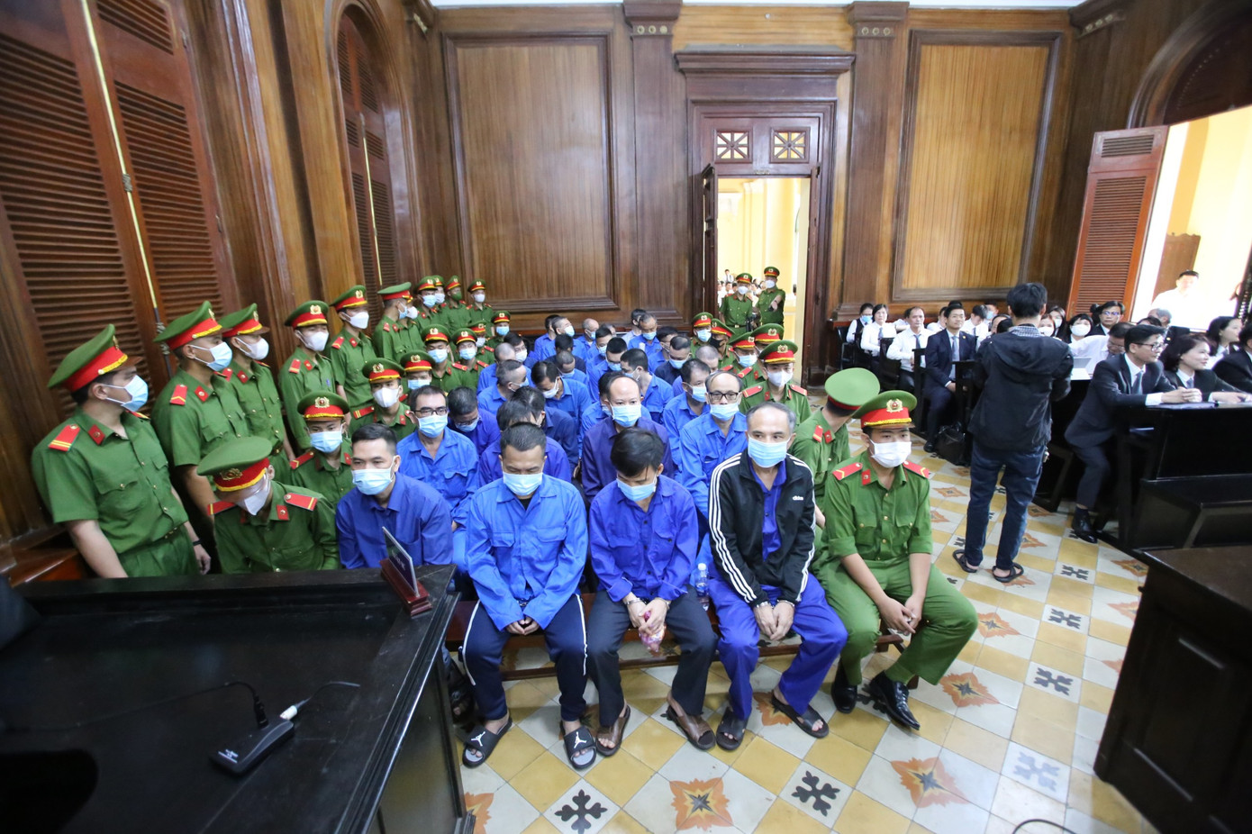 Các bị cáo tại phiên tòa. Các bị cáo tại phiên tòa.