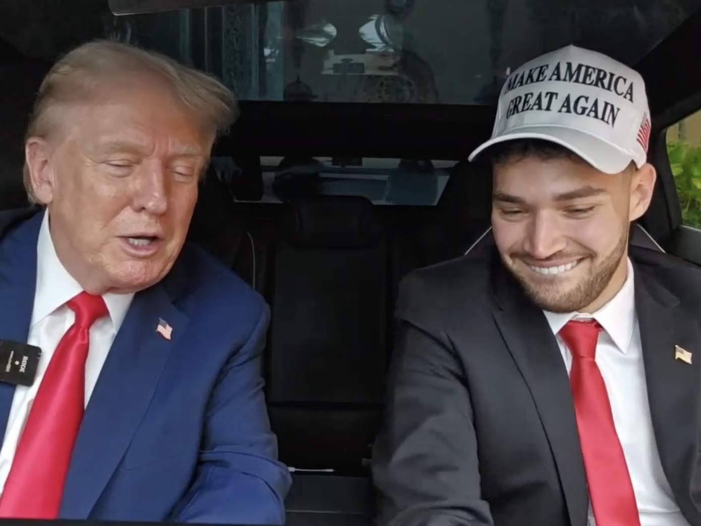 Ông Trump phối hợp với ngôi sao mạng Adin Ross trong chiến dịch tranh cử. Ảnh: Kick.