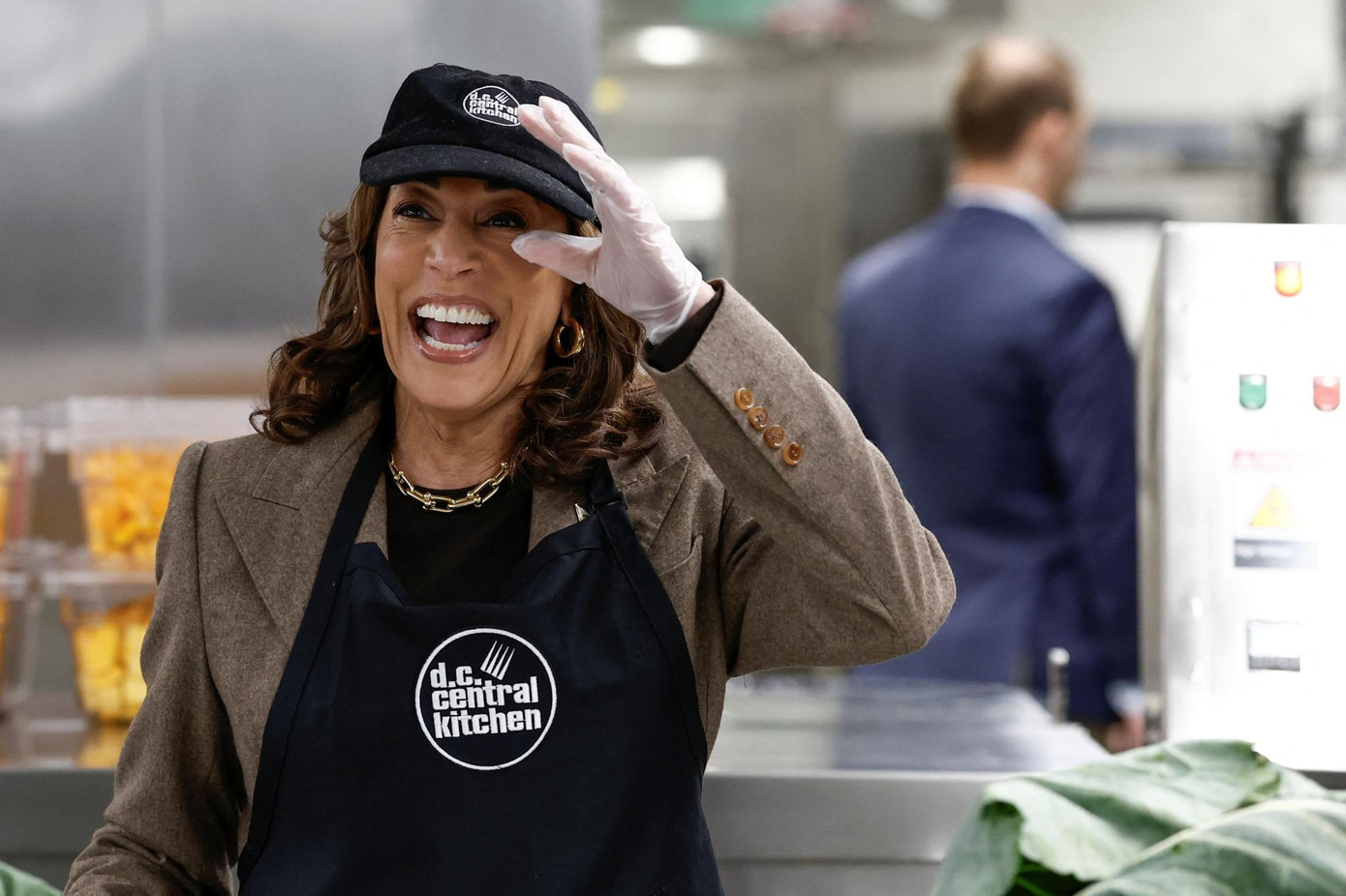 Bà Harris bị chê vì không chịu thay đổi tư duy. Ảnh: Reuters.