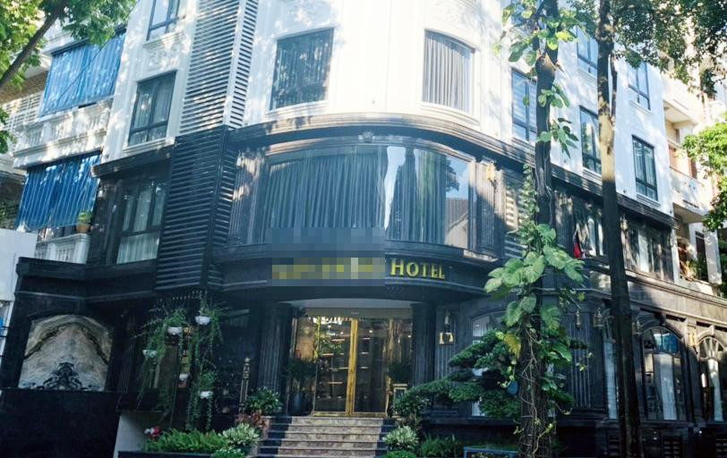 Khách sạn nơi xảy ra sự việc.