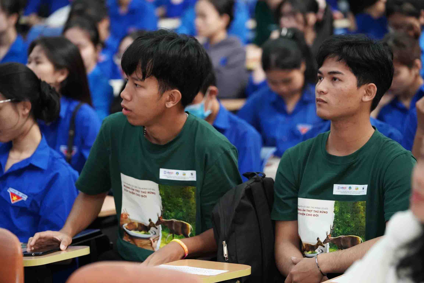 Chương trình thu hút đông đảo sự quan tâm của các bạn sinh viên Chương trình thu hút đông đảo sự quan tâm của các bạn sinh viên