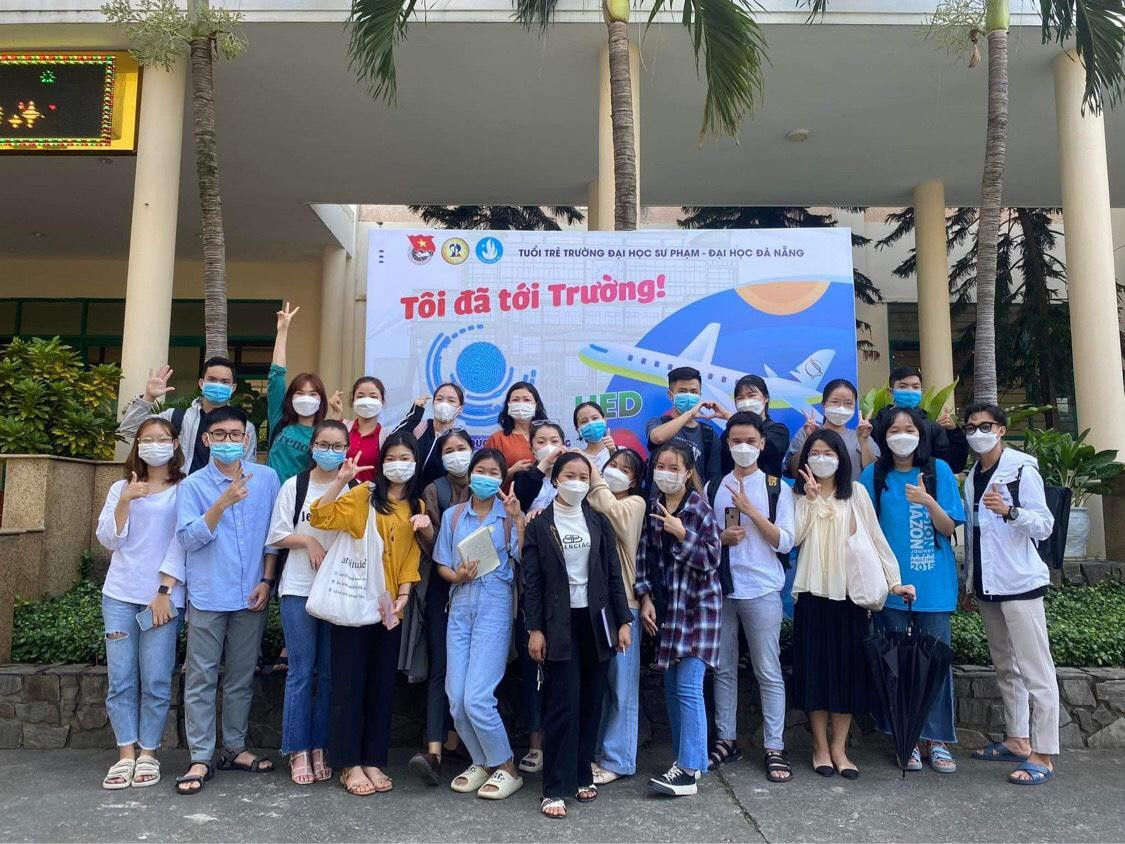 Vượt qua không ít khó khăn, tâm trạng chung của sinh viên Đà Nẵng sau tuần đầu tiên được trở lại trường học trực tiếp, đó là niềm vui - ảnh Linh Thùy