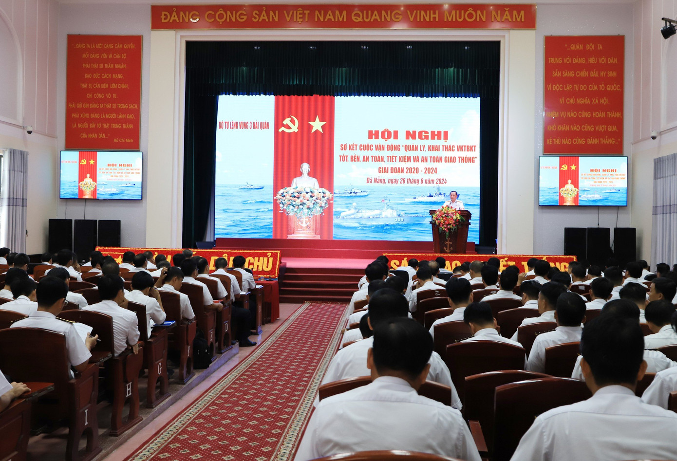 Các đại biểu tham dự hội nghị. Ảnh: Hoàng Diệu Các đại biểu tham dự hội nghị. Ảnh: Hoàng Diệu