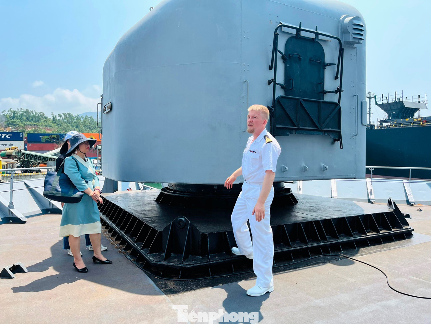 Pháo hạm CADAM với tầm bắn 15km. Ảnh: Bảo Trân