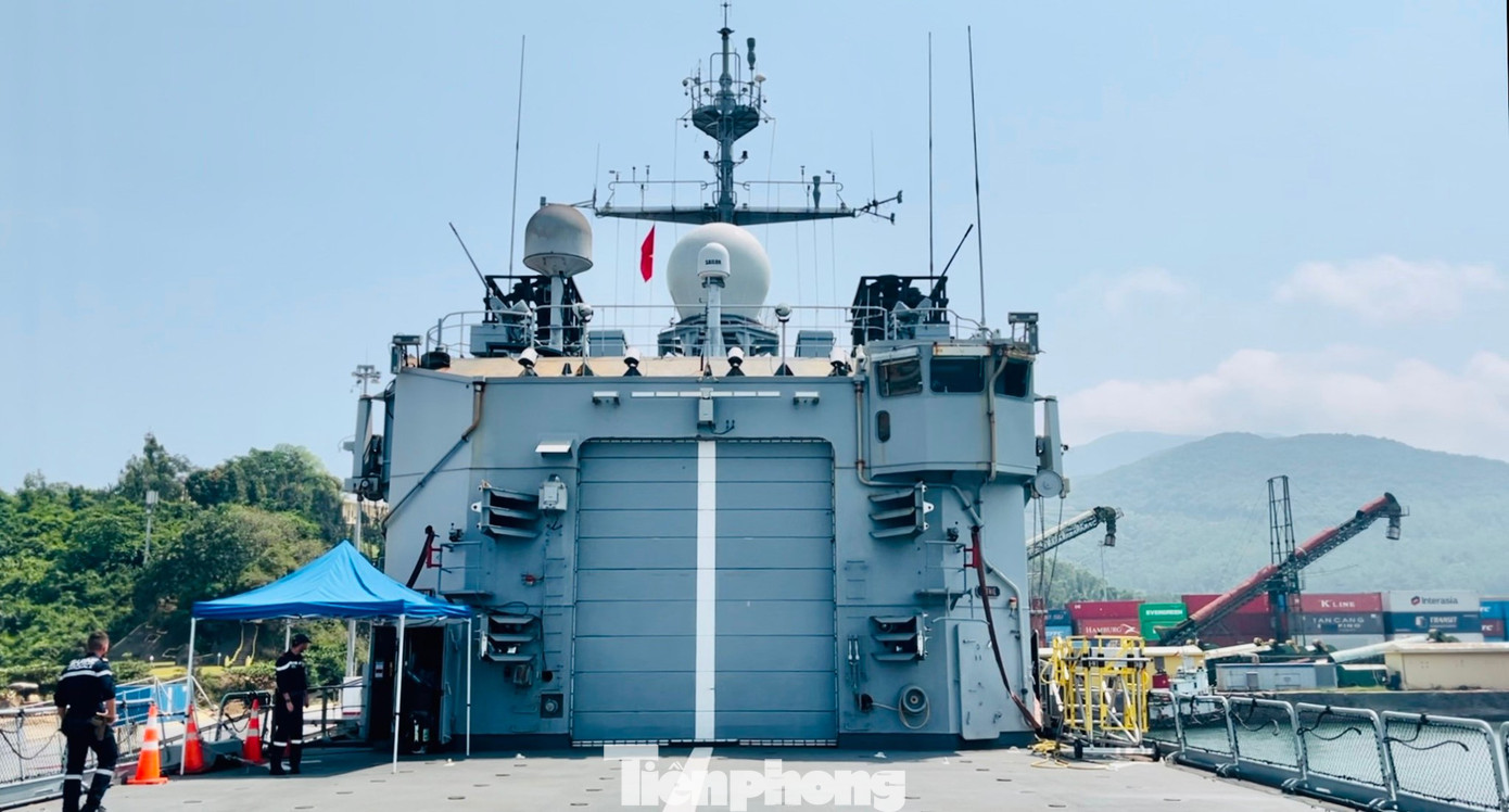 Sàn đáp trực thăng. Ảnh: Bảo Trân