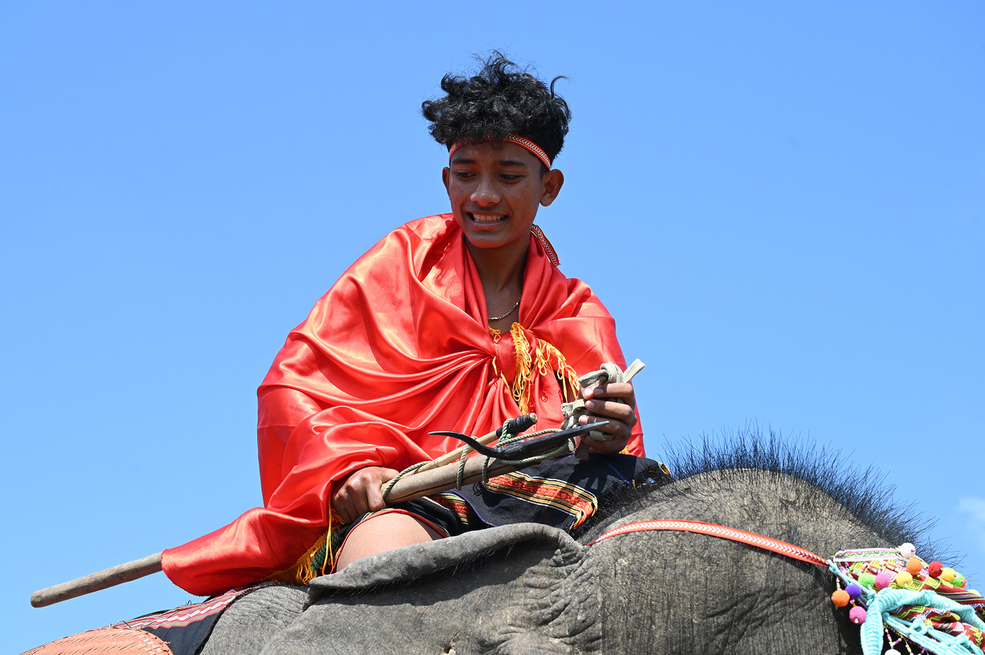 Vẻ đẹp người và voi (Ảnh: Huỳnh Như) Vẻ đẹp người và voi (Ảnh: Huỳnh Như)