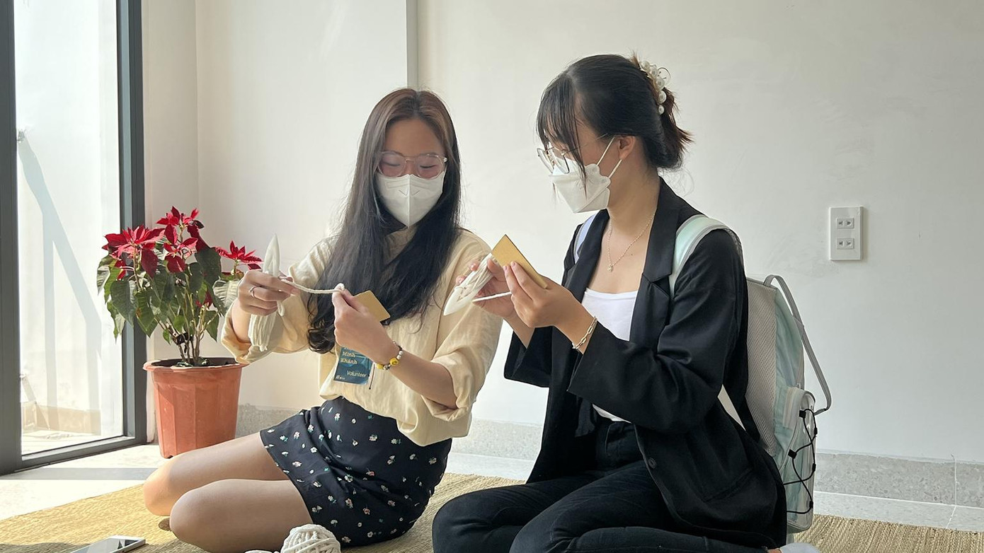 Tại triển lãm, ngoài tham quan còn các hoạt động thú vị cho khách mời trải nghiệm như “Túi lưới Chờ Neo” (Ảnh: Bảo Quyên)