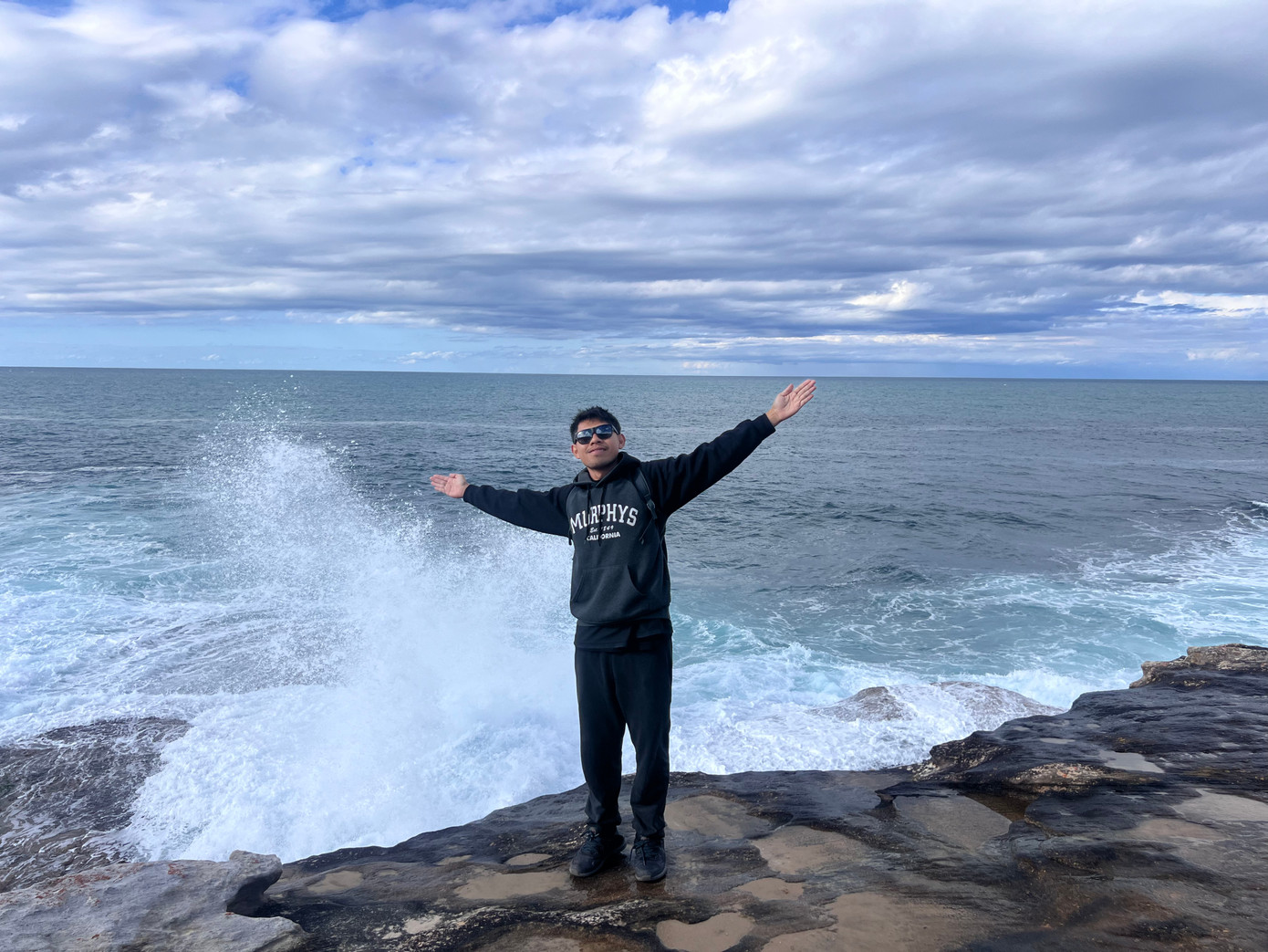 Chạm đến châu Đại dương ở Úc