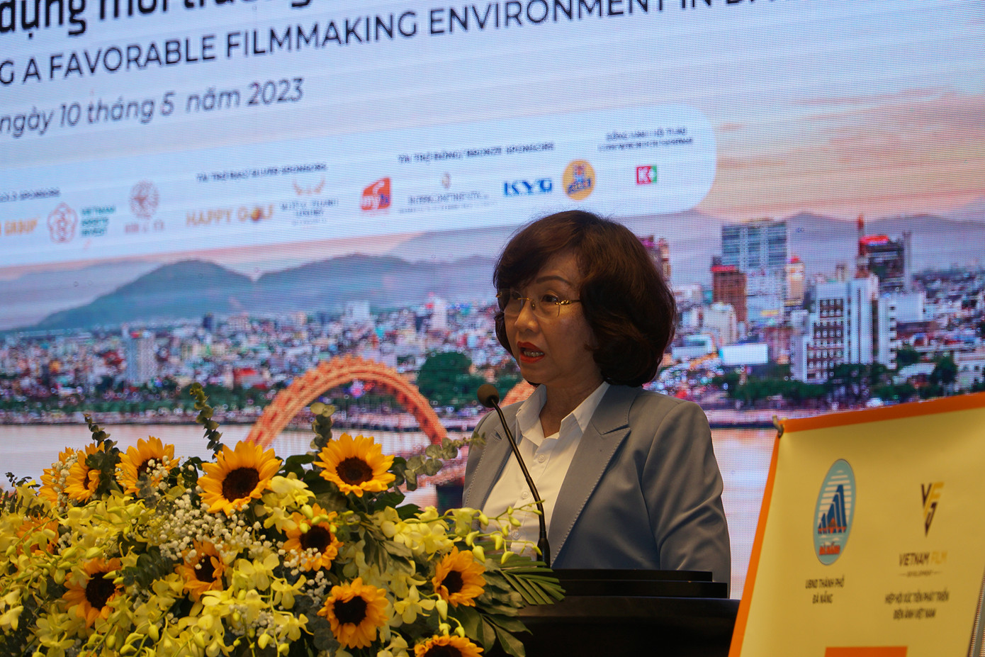 Bà Ngô Thị Kim Yến, Phó Chủ tịch UBND TP Đà Nẵng, trưởng ban tổ chức DANAFF 2023, cho biết Đà Nẵng ngày càng được nhiều đoàn làm phim trong và ngoài nước đến chọn bối cảnh Ảnh: Nguyễn Tri. Bà Ngô Thị Kim Yến, Phó Chủ tịch UBND TP Đà Nẵng, trưởng ban tổ chức DANAFF 2023, cho biết Đà Nẵng ngày càng được nhiều đoàn làm phim trong và ngoài nước đến chọn bối cảnh Ảnh: Nguyễn Tri.