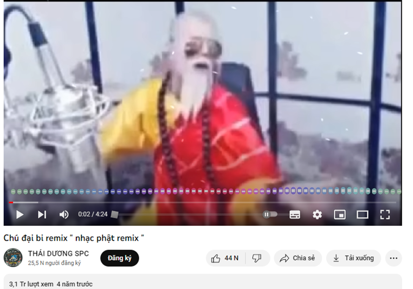 Bản remix Chú Đại Bi từng gây nên nhiều tranh cãi. Bản remix Chú Đại Bi từng gây nên nhiều tranh cãi.