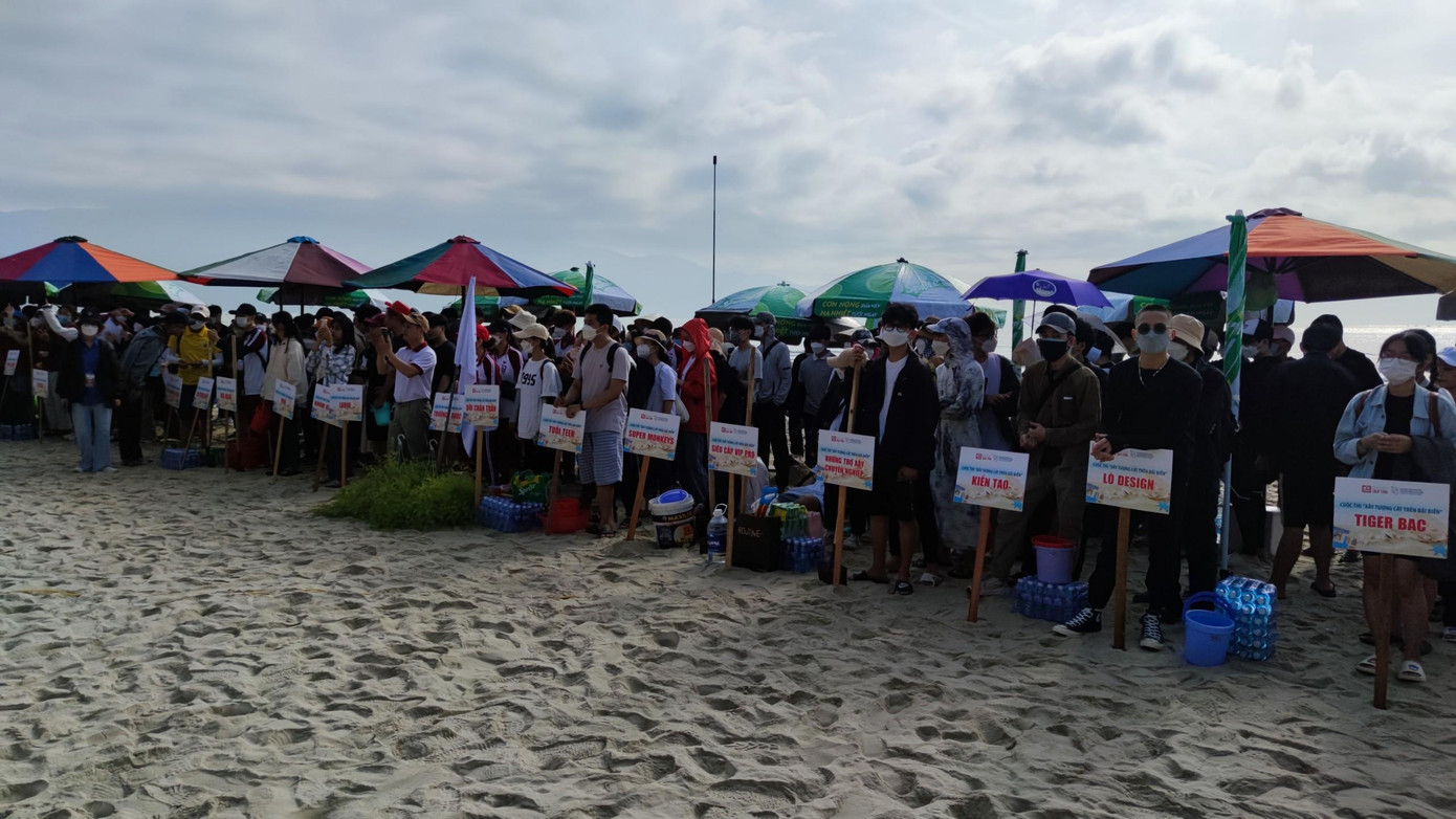 Các đội sẵn sàng bước vào cuộc thi - ảnh Bích Thảo