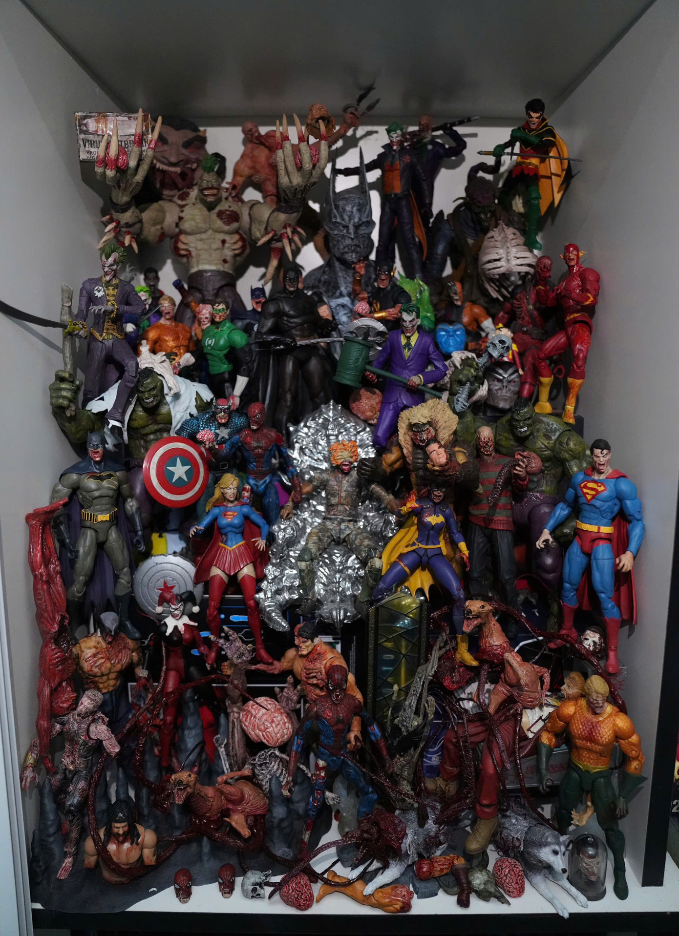 Đa dạng các loại mô hình trong suốt 9 năm sưu tầm của anh Tâm