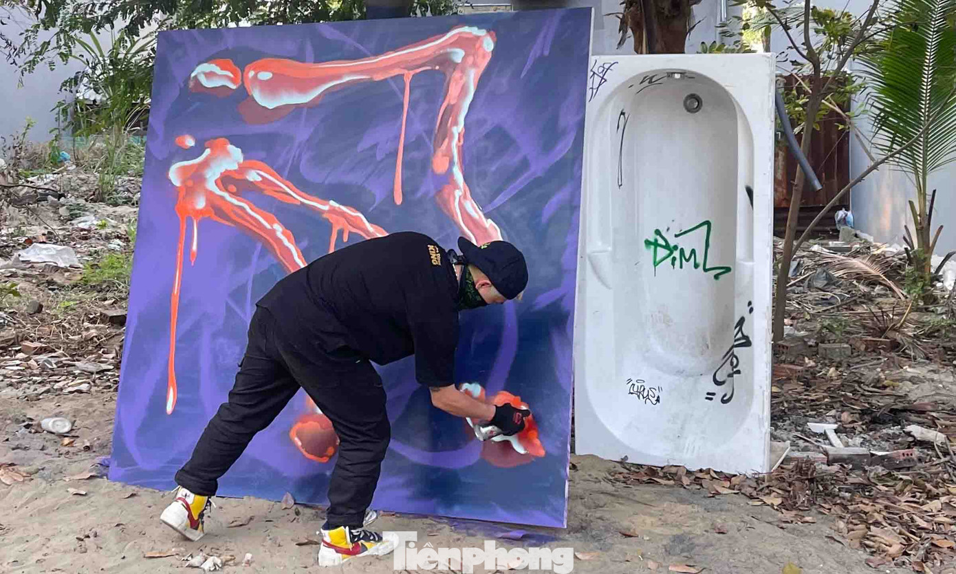 Dự án đã thu hút nhiều nghệ sĩ trong và ngoài nước tham gia từ lâu. Năm nay, có hơn 40 nghệ sĩ đến từ nhiều nơi trên thế giới tham gia.