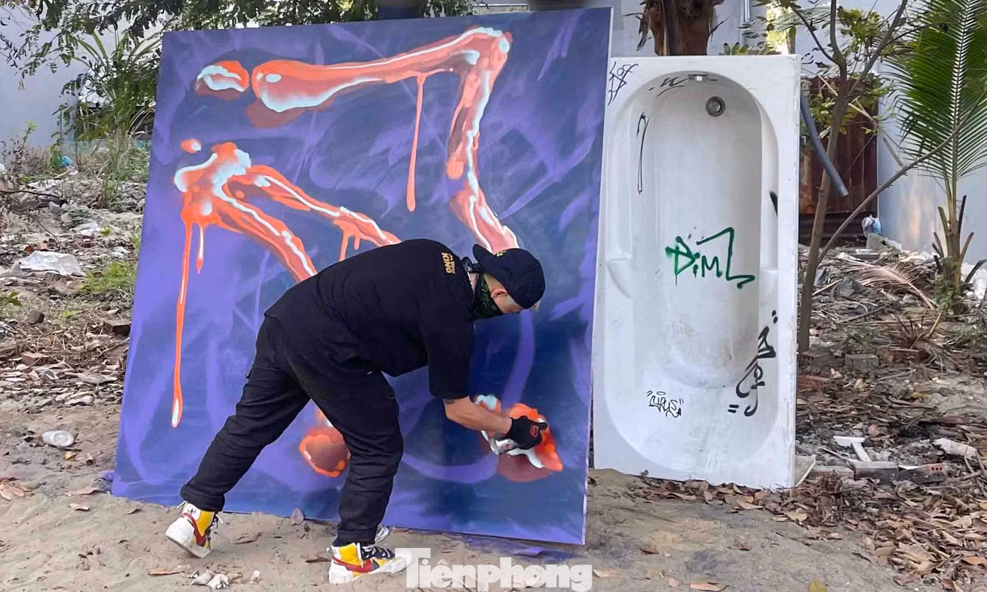 Dự án đã thu hút nhiều nghệ sĩ trong và ngoài nước tham gia từ lâu. Năm nay, có hơn 40 nghệ sĩ đến từ nhiều nơi trên thế giới tham gia.