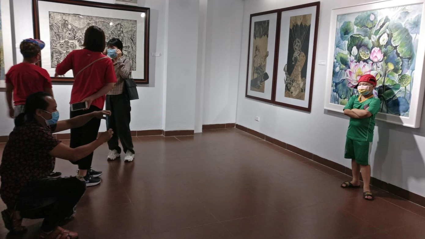 Ảnh Kim Ngân Ảnh Kim Ngân