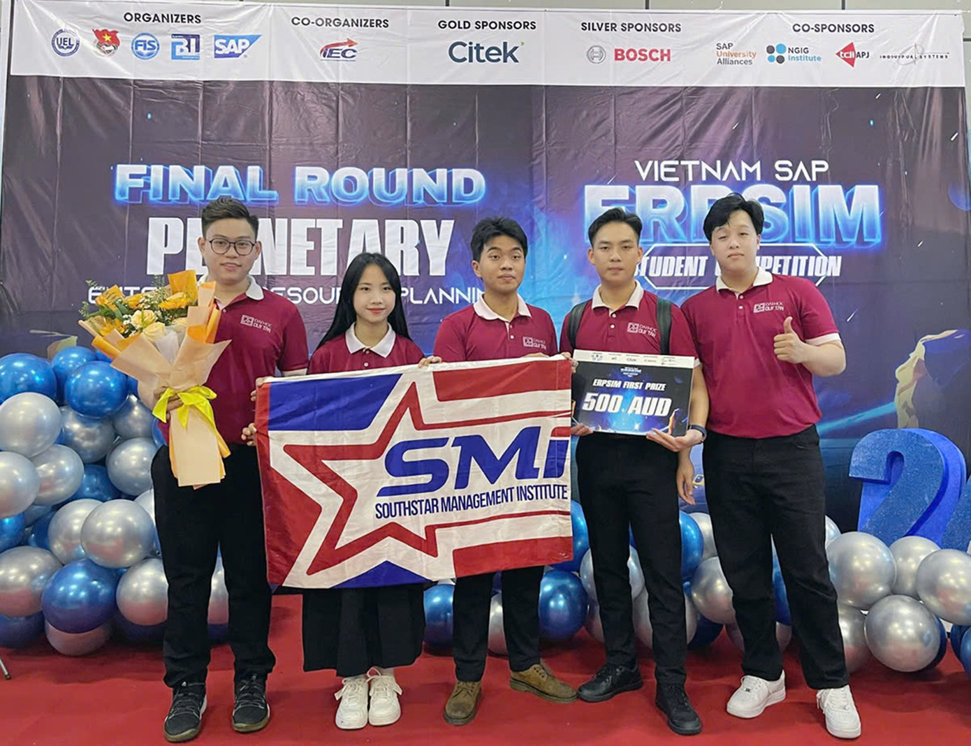 Đội tuyển DongRy Corporation của ĐH Duy Tân Vô địch SAP ERPsim 2024 Đội tuyển DongRy Corporation của ĐH Duy Tân Vô địch SAP ERPsim 2024