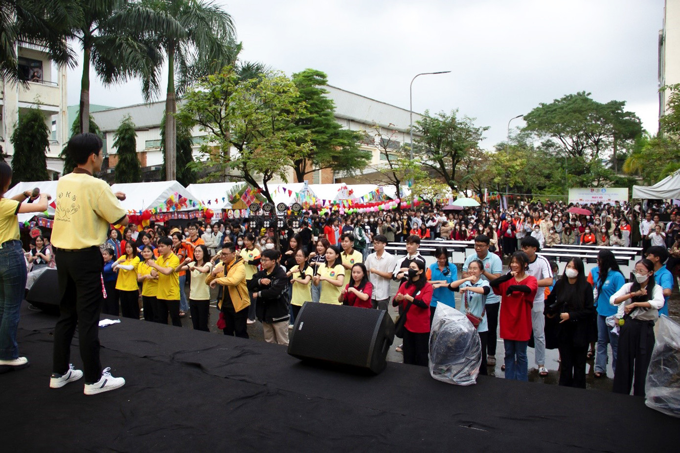 Ngày hội thu hút hơn 2.000 sinh viên Việt Nam và quốc tế. Ảnh: BTN Ngày hội thu hút hơn 2.000 sinh viên Việt Nam và quốc tế. Ảnh: BTN