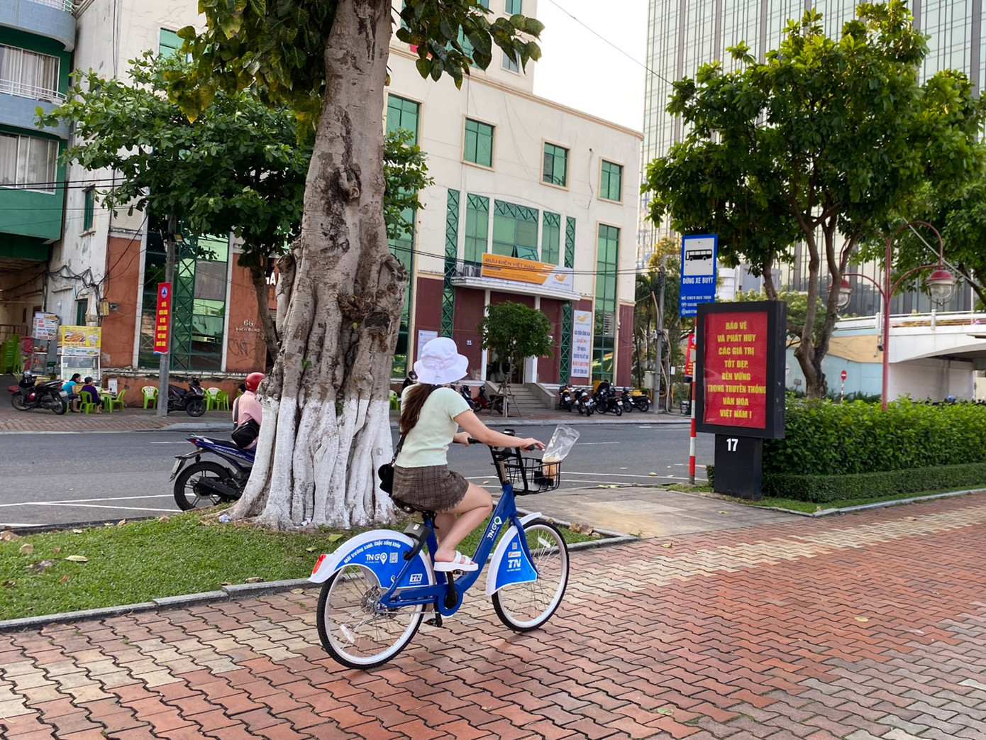 Mới đưa vào sử dụng nhưng hoạt động này thu hút rất nhiều bạn trẻ trải nghiệm.