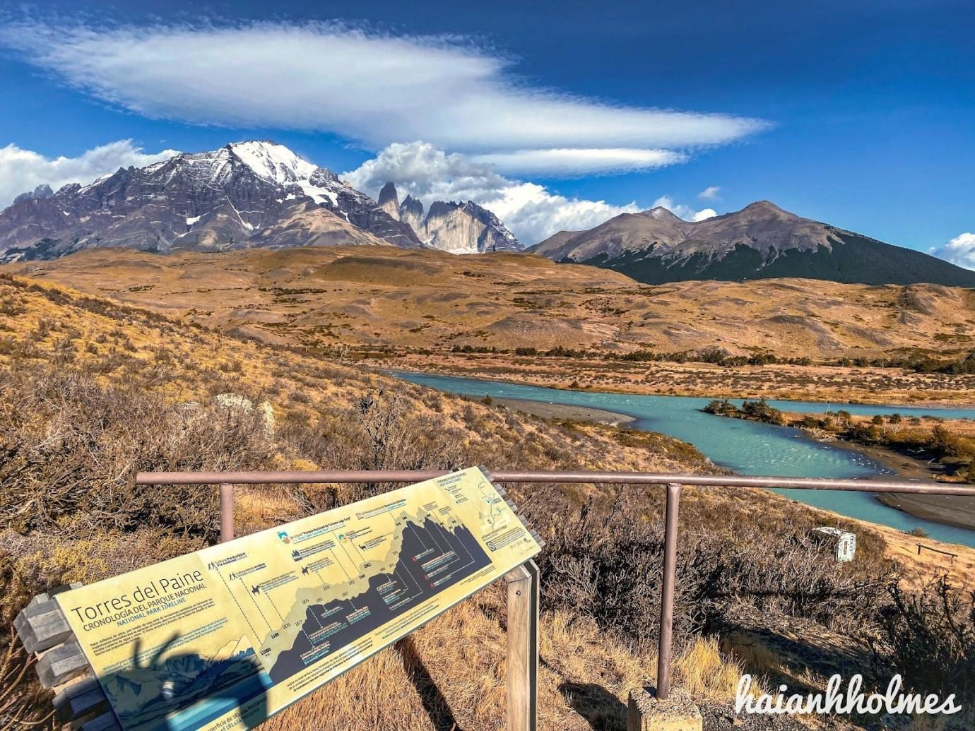 Công viên Torres del Paine là khu dự trữ sinh quyển được UNESCO công nhận vào năm 1978. Nằm giữa dãy núi Andes và thảo nguyên Patagonia ở miền Nam Chile, nơi đây sở hữu cảnh quan tuyệt sắc và thảm thực-động vật đa dạng - Ảnh: Hải Anh Công viên Torres del Paine là khu dự trữ sinh quyển được UNESCO công nhận vào năm 1978. Nằm giữa dãy núi Andes và thảo nguyên Patagonia ở miền Nam Chile, nơi đây sở hữu cảnh quan tuyệt sắc và thảm thực-động vật đa dạng - Ảnh: Hải Anh