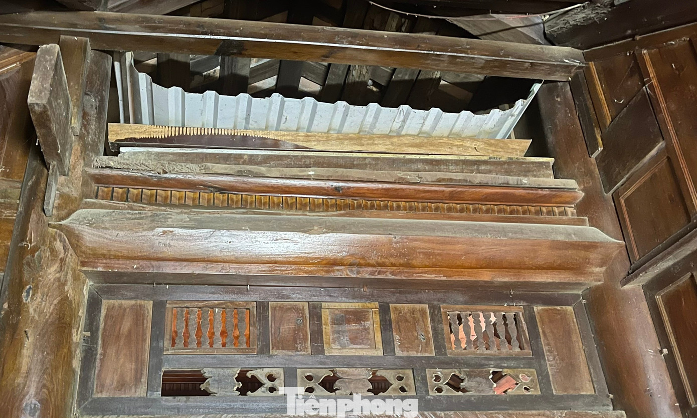 Ngoài ra, gác mái cũng được thiết kế bí mật để làm nơi trú ẩn của những cán bộ cách mạng mỗi khi địch truy lùng với sức chứa khoảng 15-20 người.