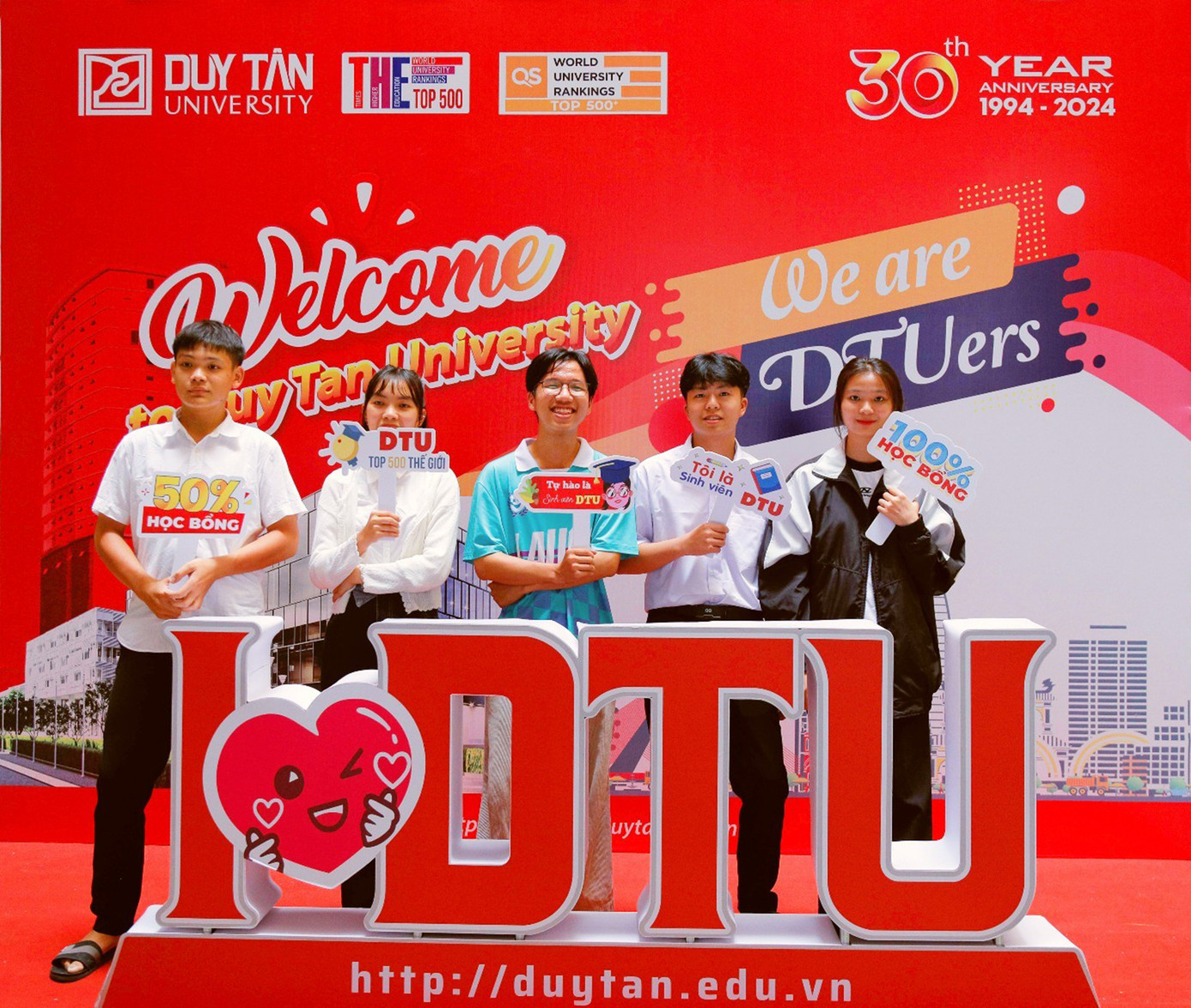 Chào mừng Tân sinh viên DTU khóa K29 nhập học