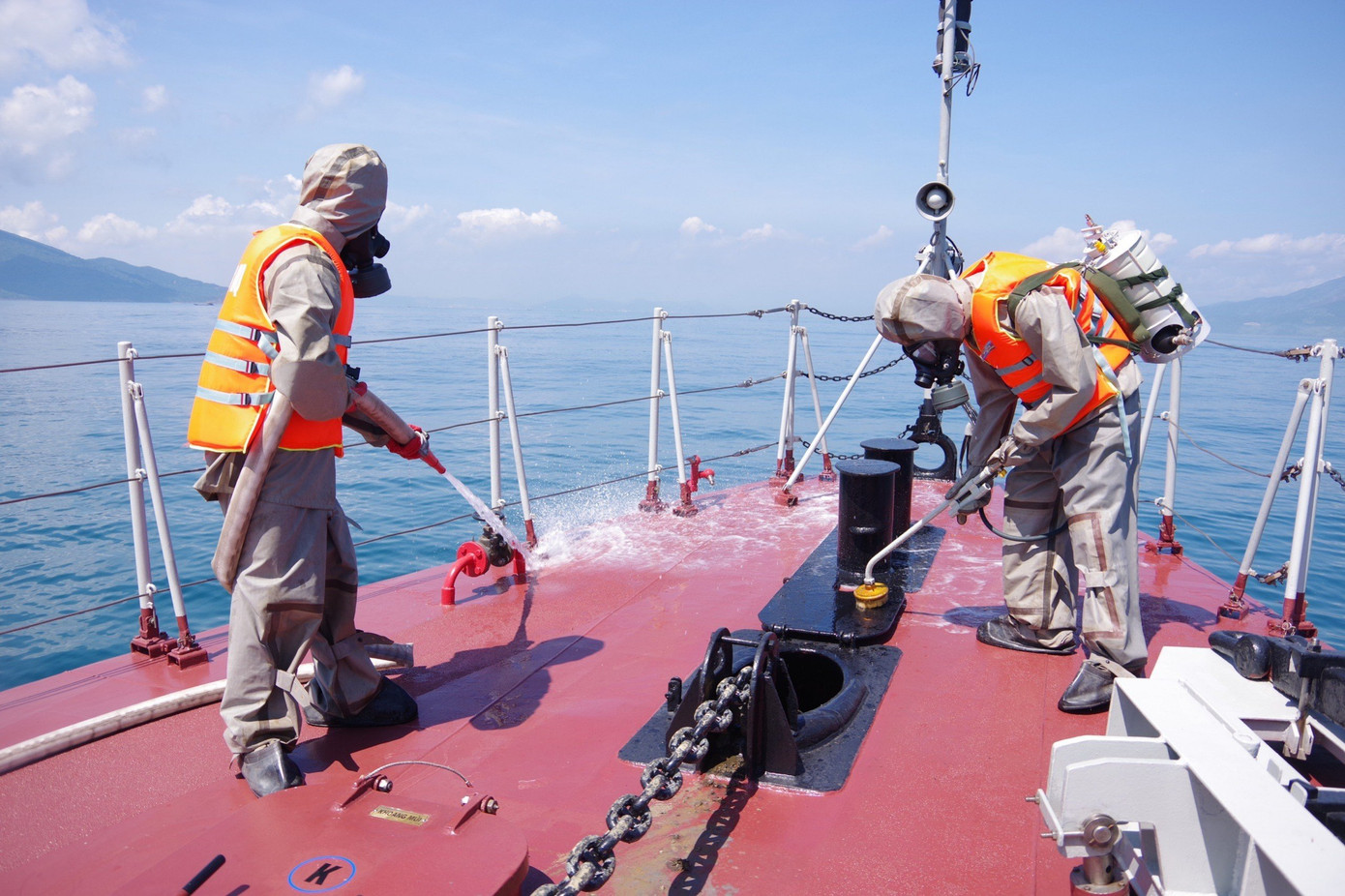 Công tác huấn luyện luôn được coi trọng và đổi mới. Công tác huấn luyện luôn được coi trọng và đổi mới.