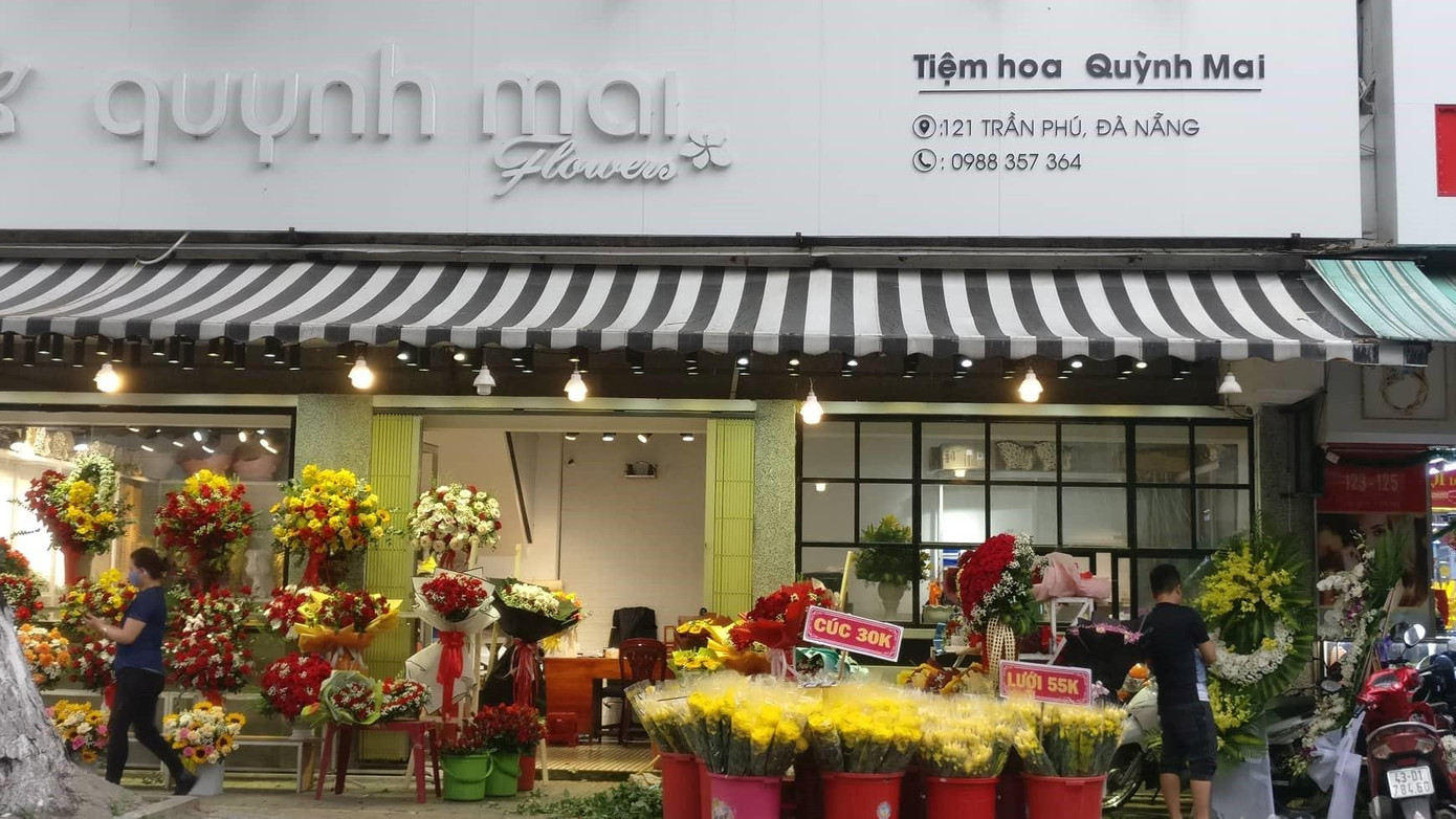 Các cửa hàng hoa tươi vắng hoe dịp lễ Valentine