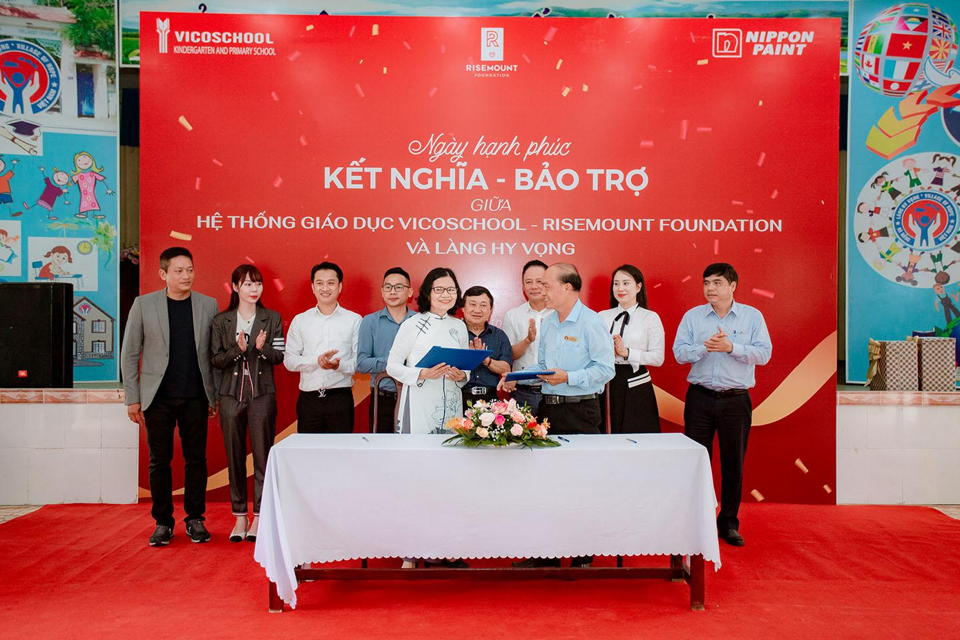 Hệ thống giáo dục Vicoschool cam kết hỗ trợ đào tạo cho Làng Hy Vọng