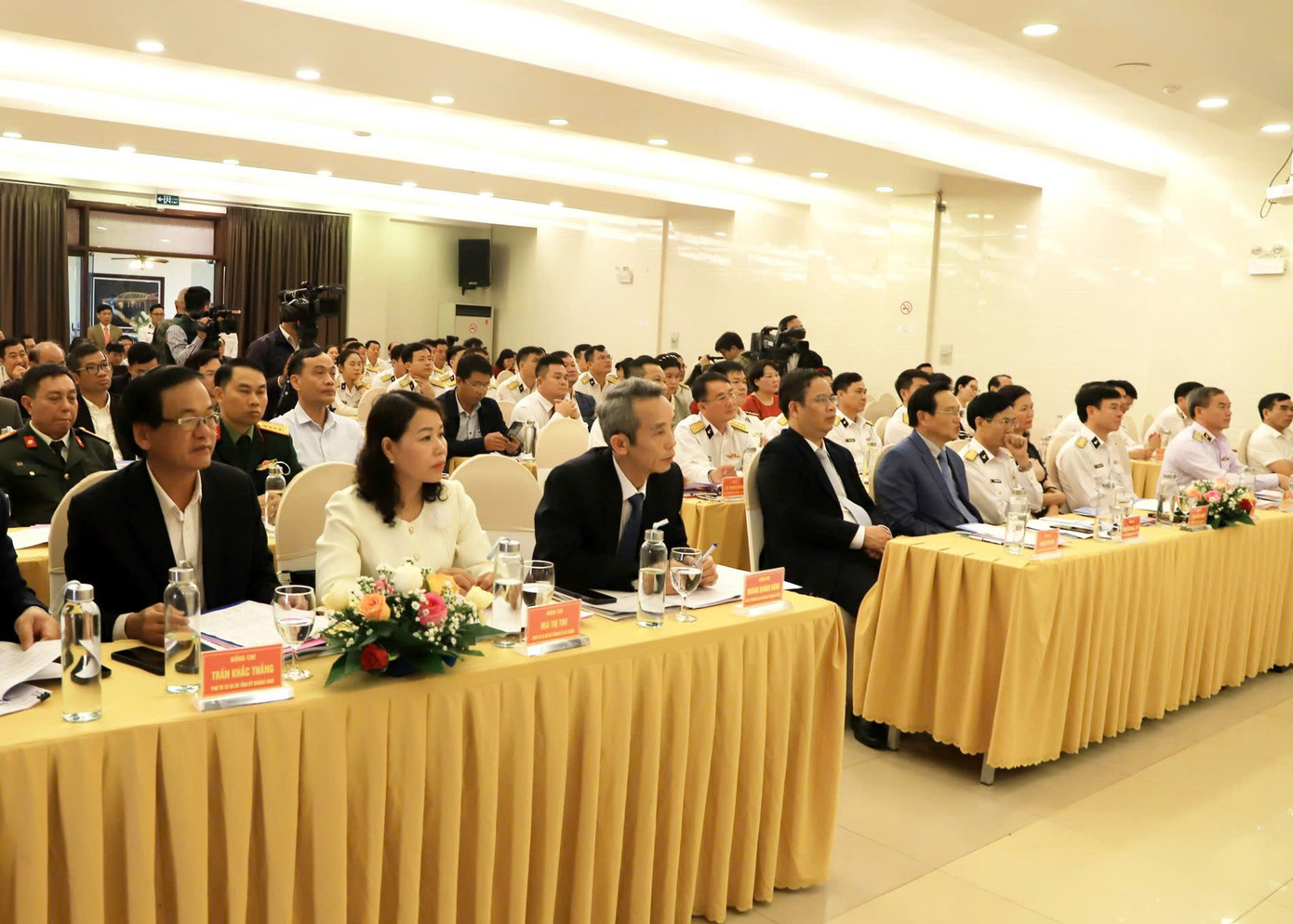 Đại biểu tham dự hội nghị. Ảnh: Hoàng Diệu