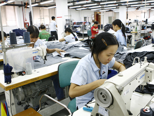 Dự báo nhập siêu năm 2012 khoảng 13 tỷ USD. Ảnh: Hồng Vĩnh