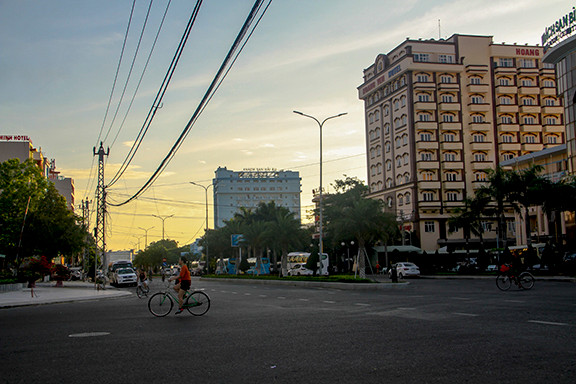 Cận cảnh 3 khách sạn lớn bị giải tỏa để trả lại bờ biển cho người dân ở Quy Nhơn ảnh 9