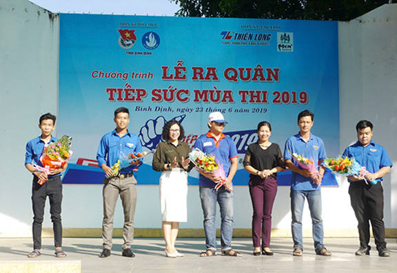 Bình Định ra quân tiếp sức mùa thi năm 2019 ảnh 1