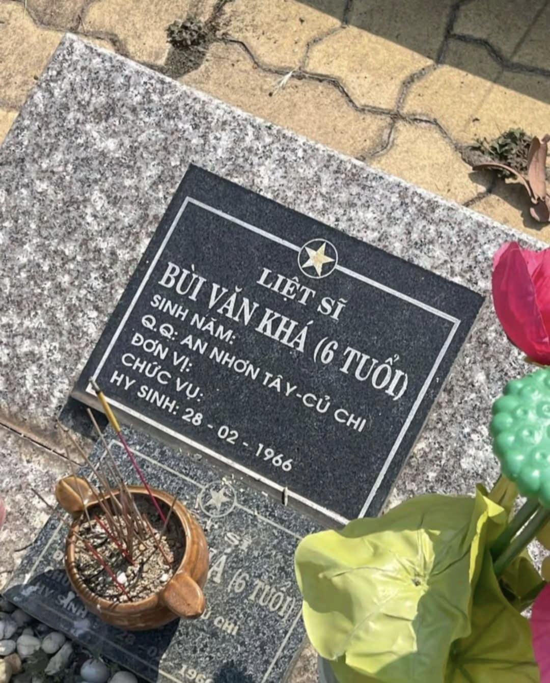 Thông tin được chia sẻ trên mạng xã hội. Thông tin được chia sẻ trên mạng xã hội.