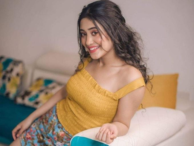 Shivangi Joshi đảm nhận vai nữ chính Anandi lúc trưởng thành (Ảnh: News).