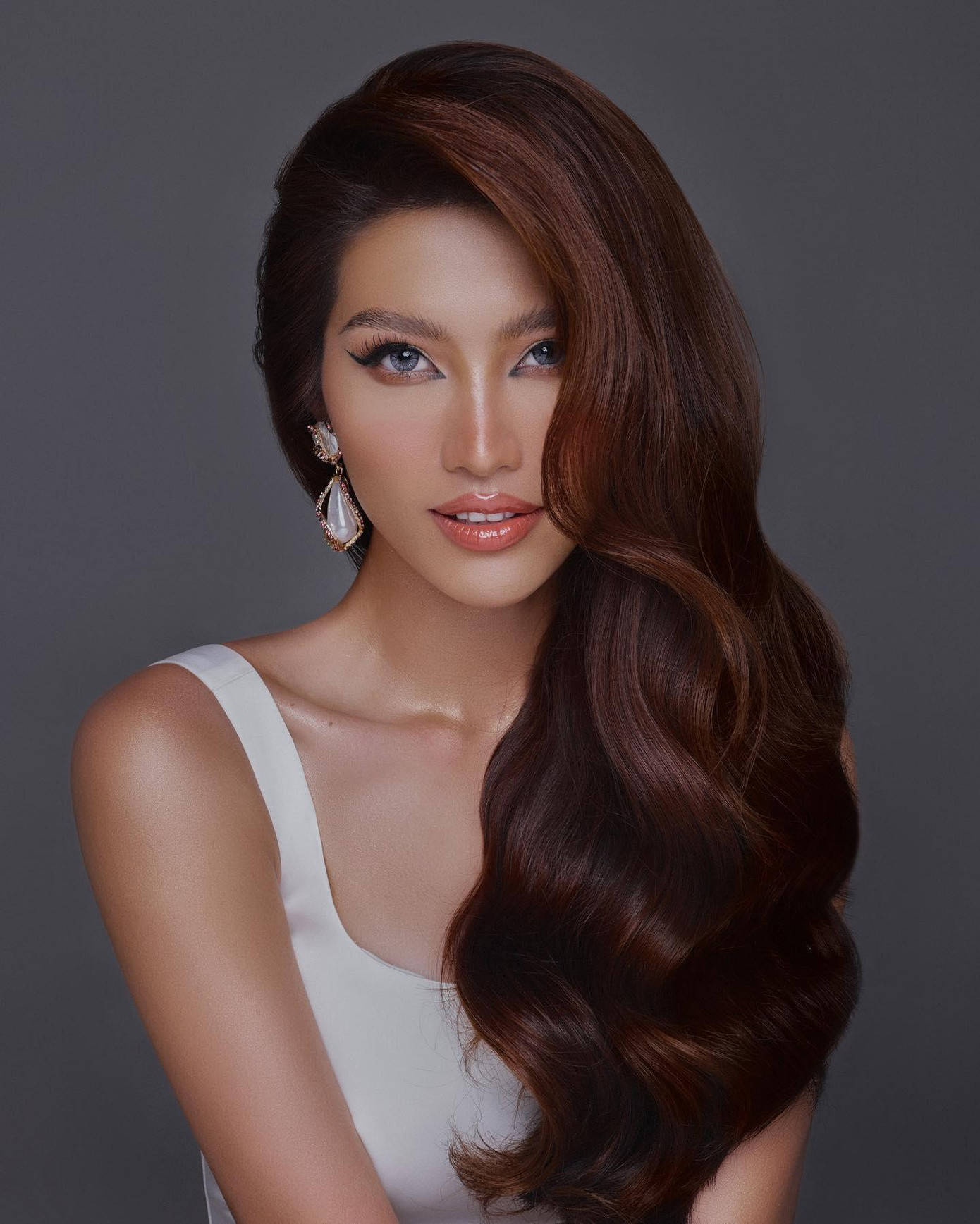 Chế Nguyễn Quỳnh Châu chính thức trở thành thí sinh của Miss Grand Vietnam 2022.