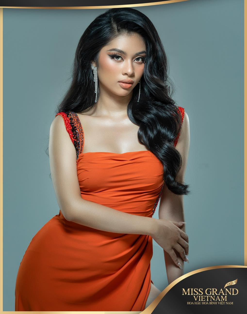 Nguyễn Thị Quỳnh Trang sinh năm 2000 đến từ Nghệ An. Hiện tại, cô là sinh viên Trường Đại học Kinh tế Thành phố Hồ Chí Minh. Người đẹp từng lọt Top 15 đồng thời giành giải Người đẹp Du lịch tại cuộc thi Hoa hậu Các dân tộc Việt Nam 2022.