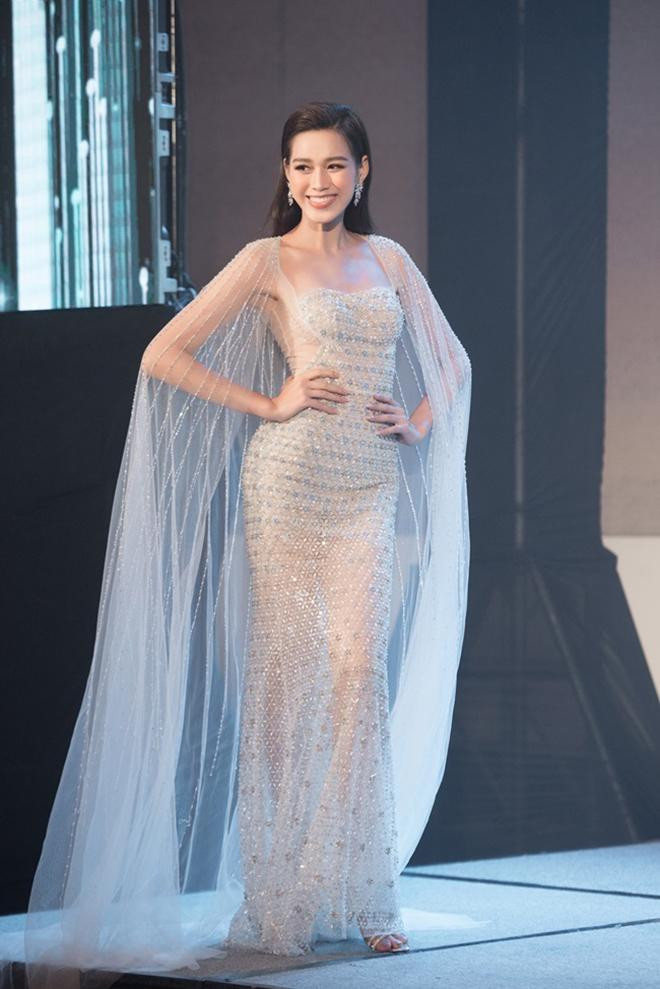 Đỗ Thị Hà lọt top 13 Miss World 2021.